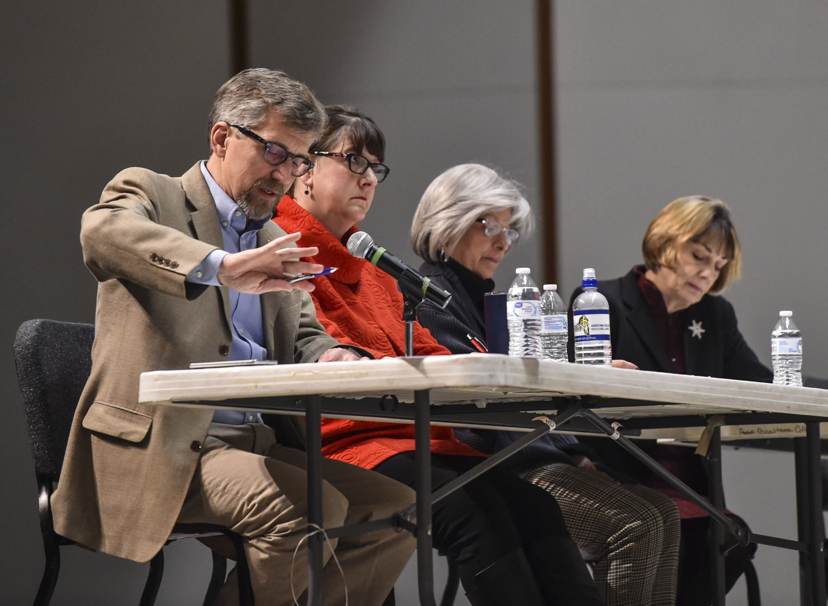 030319-mda-nws-spellingbee-44.jpg